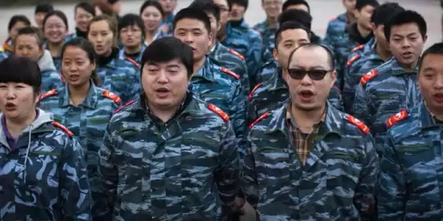 齊心奮進(jìn)，夢(mèng)想起航，遠(yuǎn)景裝飾2015啟動(dòng)大會(huì)-全員會(huì)師