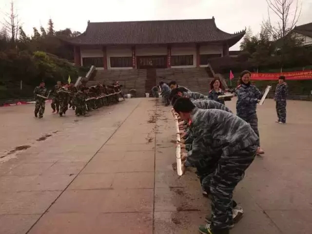 齊心奮進(jìn)，夢(mèng)想起航，遠(yuǎn)景裝飾2015啟動(dòng)大會(huì)-全員會(huì)師