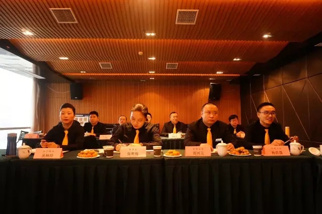 【不忘初心 贏戰(zhàn)未來】—遠景裝飾2017年度工作計劃會議圓滿召開！